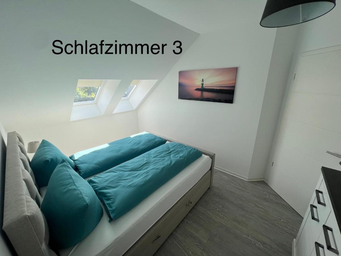 Doppelhaushaelfte Mit Terrasse Villa Elmenhorst/Lichtenhagen Luaran gambar